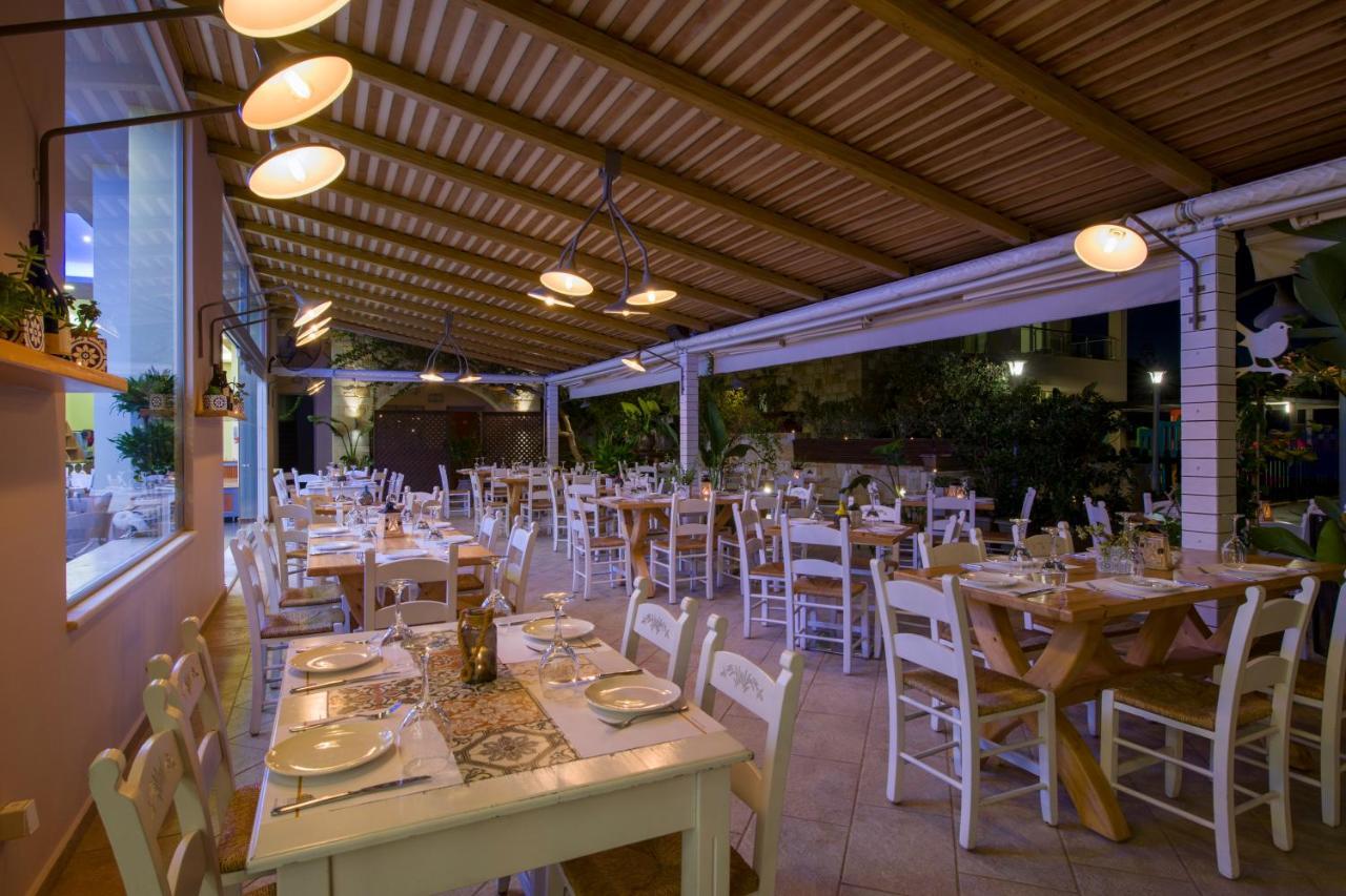 Isida Hotel Agia Marina Экстерьер фото