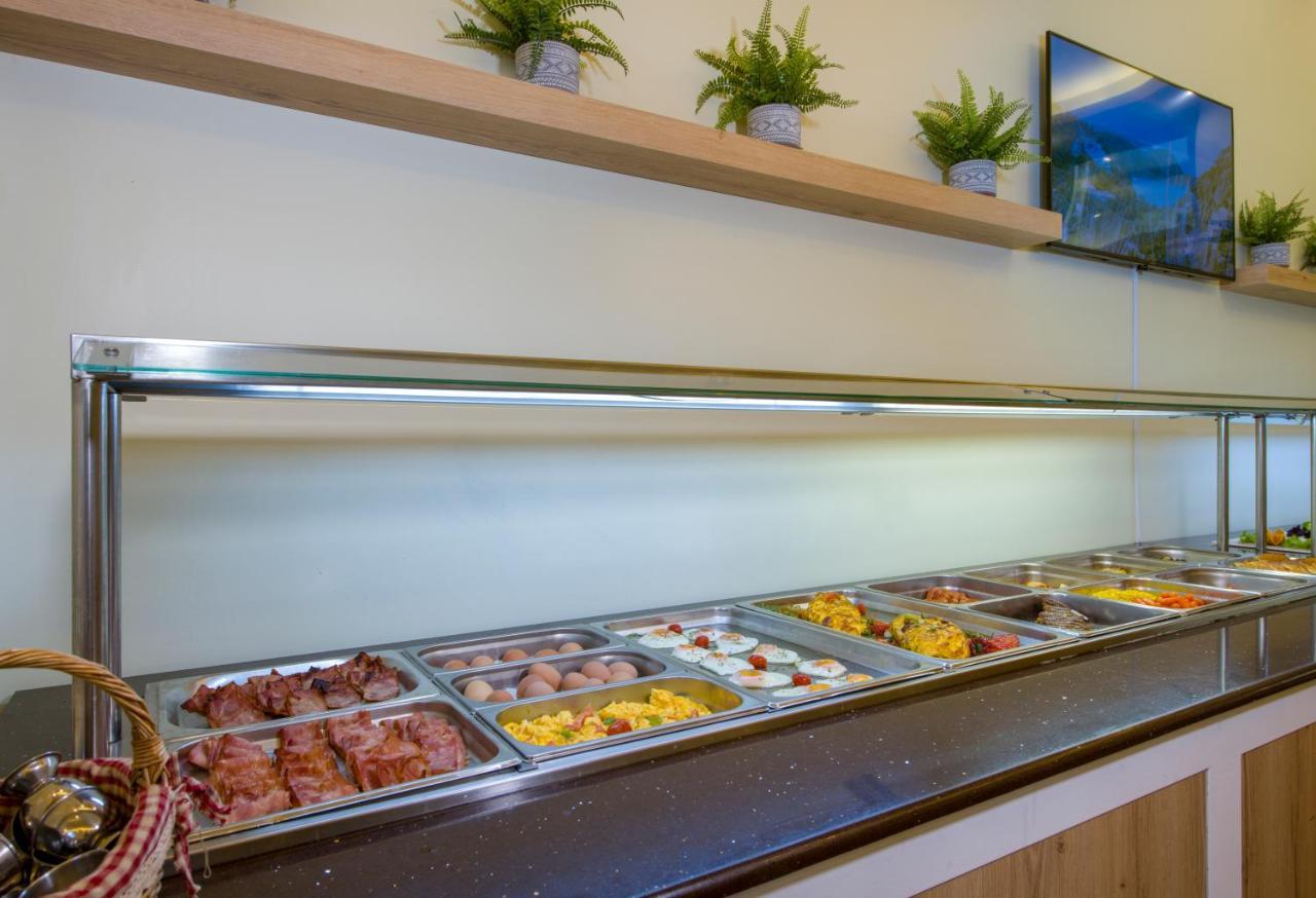 Isida Hotel Agia Marina Экстерьер фото