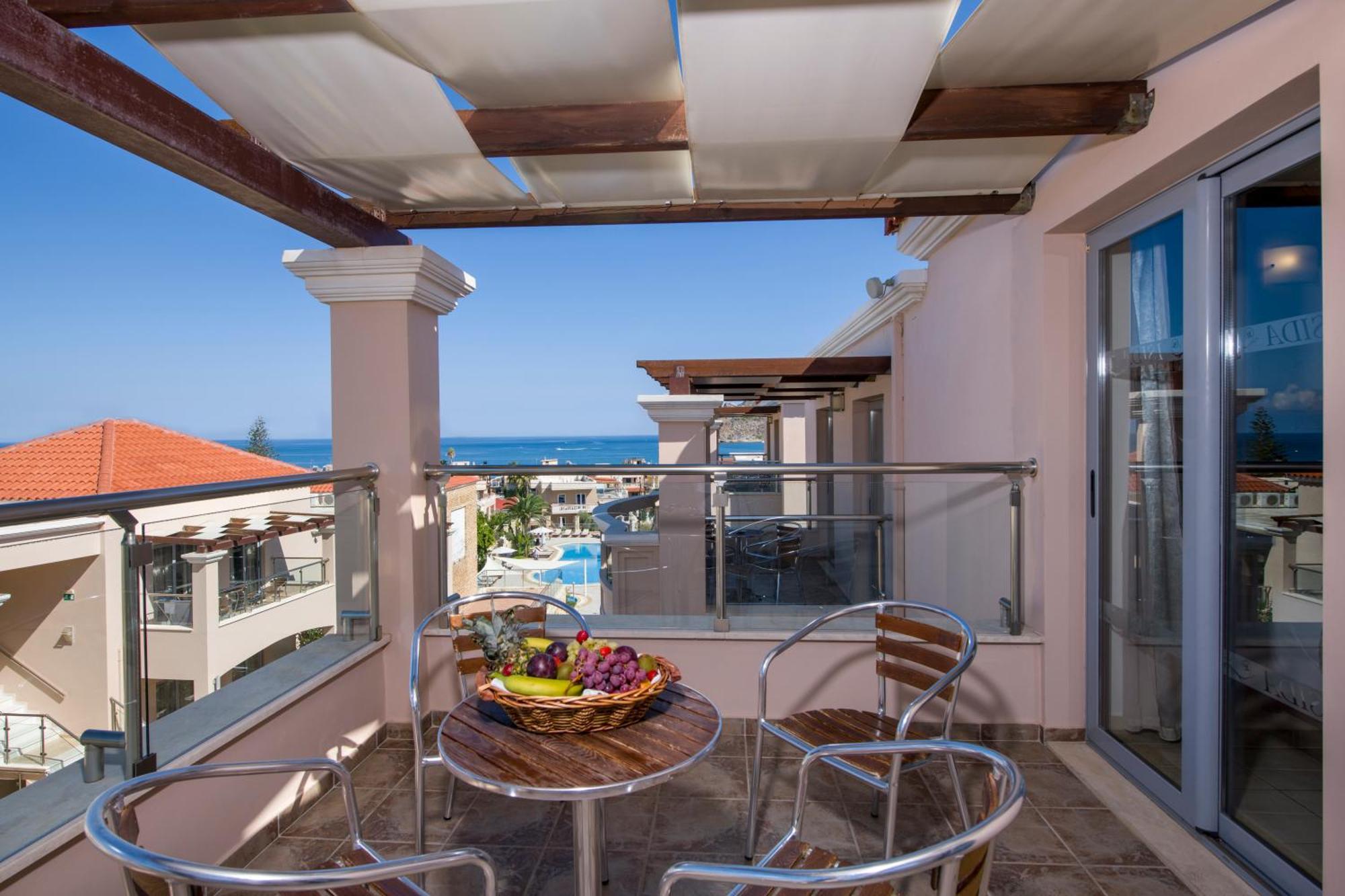 Isida Hotel Agia Marina Номер фото